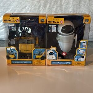 WALL·E & EVE First Edition Original Interactive Figure Set - Yellow & White